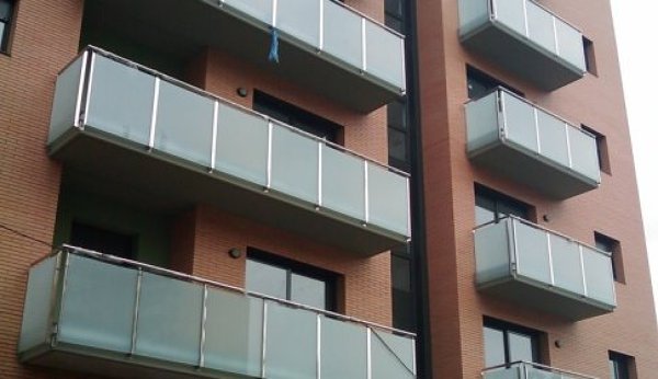 Arreglar barandilla de balcon - Habitissimo