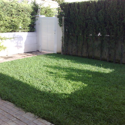 Colocar baldosas de ceramica antideslizantes en porche - Miami-Platja