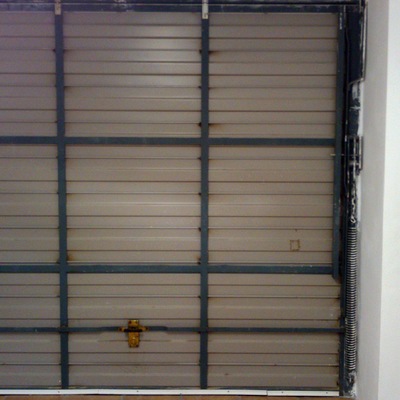 Sustituir puerta de garaje - Arnedo (La Rioja) | Habitissimo