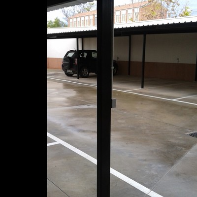 Cerramiento de una cochera y puerta garaje - Herrera de la Mancha