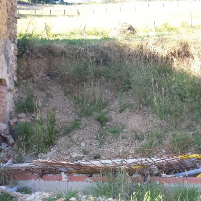 Hacer un muro de contencion y solera - Siero (Asturias) | Habitissimo