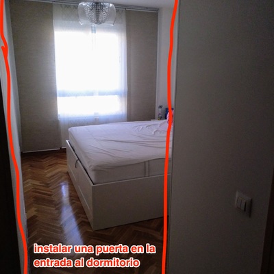 Reforma del salón e instalación de la puerta corrediza en la cocina