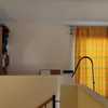 Cerrar buhardilla interior en obra