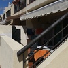 Poner valla de aluminio y plastico resistente al sol y agua para exterior según foto