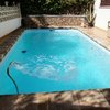 Fuga de agua piscina fibra
