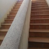 Separar dos escaleras con celosia