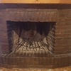 Poner puerta chimenea de obra a medida