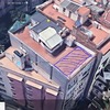 Suelo de madera en terraza comunitaria