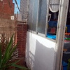 Casita de madera en terraza