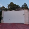 Cuanto puede costar automatizar una puerta del jardín?