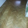 Hacer lijado y barnizado de parquet
