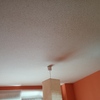 Pintar dos paredes y techo de dormitorio