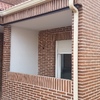 Cerramiento de terraza con carpintería de aluminio