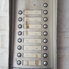 Colocacion portero automatico y cerradura puerta y arreglo pulsador