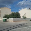 Realizar construcción ""llave en mano"" de vivienda unifamiliar en ses salines. La vivienda debe de ser eficiente, muy bien aislada, estilo moderno con terraza.