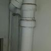 Arreglar escape de agua en tubería de hierro
