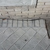 Cala para acometer fibra telefónica