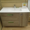 Mampara y mueble cuarto de baño