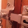 Reparar puerta de acceso al piso (madera)
