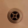 Soltar tornillo bañera y desatascar cañeria