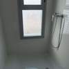 Instalacion mampara frontal ducha