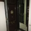 Reparación/sustitución de puerta de piso de finca regia (eixample)