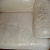 Reparación tresillo blanco de piel de vaca