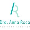 Puerta de entrada de cristal viselado con vinilo y logotipo