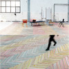 Restauración y pintado de parquet de roble macizo en tablilla pequeña