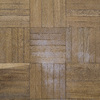 Lijar y barnizar el parquet de un piso