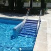 Escalera de obra en piscina