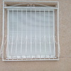 Rejas metalicas por una ventana