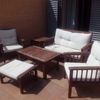 Trapizado de dos sillones, un tresillo y complemento de conjunto de jardin