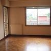 Acuchillado y barnizado vivienda usada