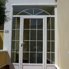 Cerramiento de Aluminio para la Puerta de Entrada