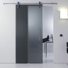 Compra de 3 puertas de cristal oscuro correderas con barra de inox,