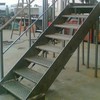 Construir Escalera Metálica
