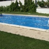 Cesped artificial en piscina
