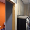 Cambiar puerta office local lavanderia