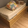 Mover una cama
