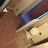 Colocación de porcelanico en suelo y alicatado de paredes