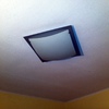 Colocación de dos llaves de luz en dormitorio