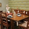 Lijar y lacar muebles de madera
