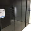 Reformar dos armarios antiguos en un armario vestidor corredero