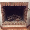 Puerta chimenea de obra