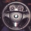 Tapizar el volante del coche