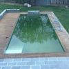 Reparar la madera alrededor de la piscina