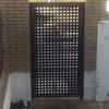 Cambio de puerta metálica de entrada chalet