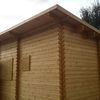 Aislar paredes de casa de madera recien construida