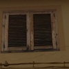 Cambiar ventana mallorquina madera por una de aluminio